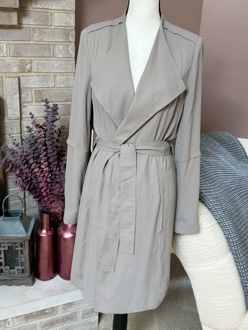 Aritzia Babaton Quincey Trench - Modern Taupe
